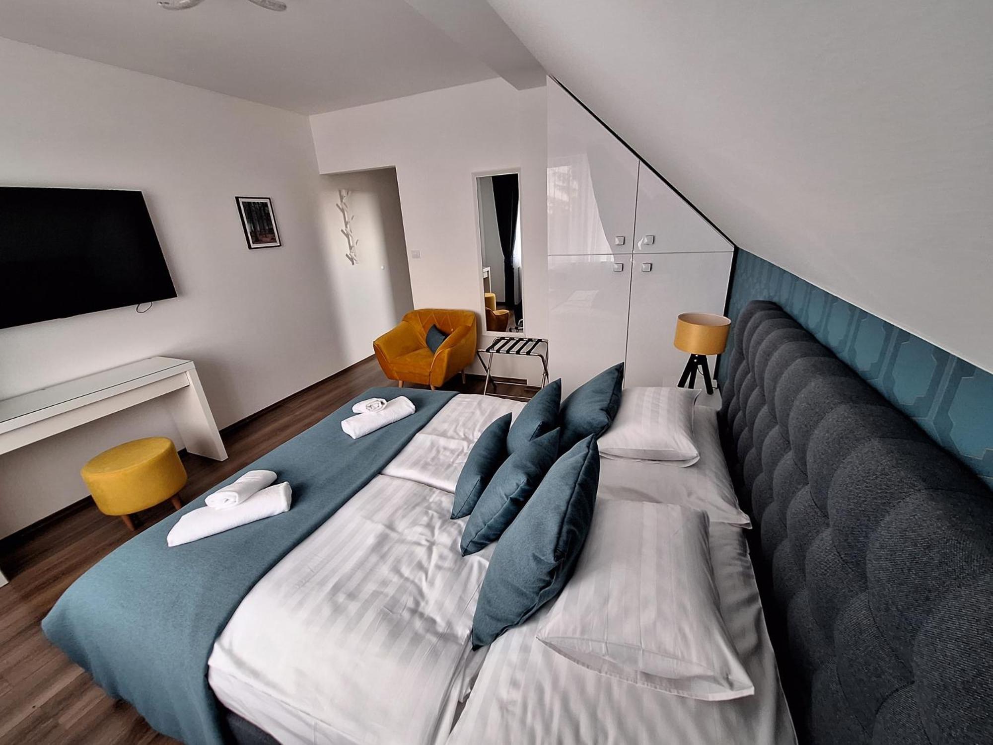 Happy Home Apartman Мішкольц Екстер'єр фото